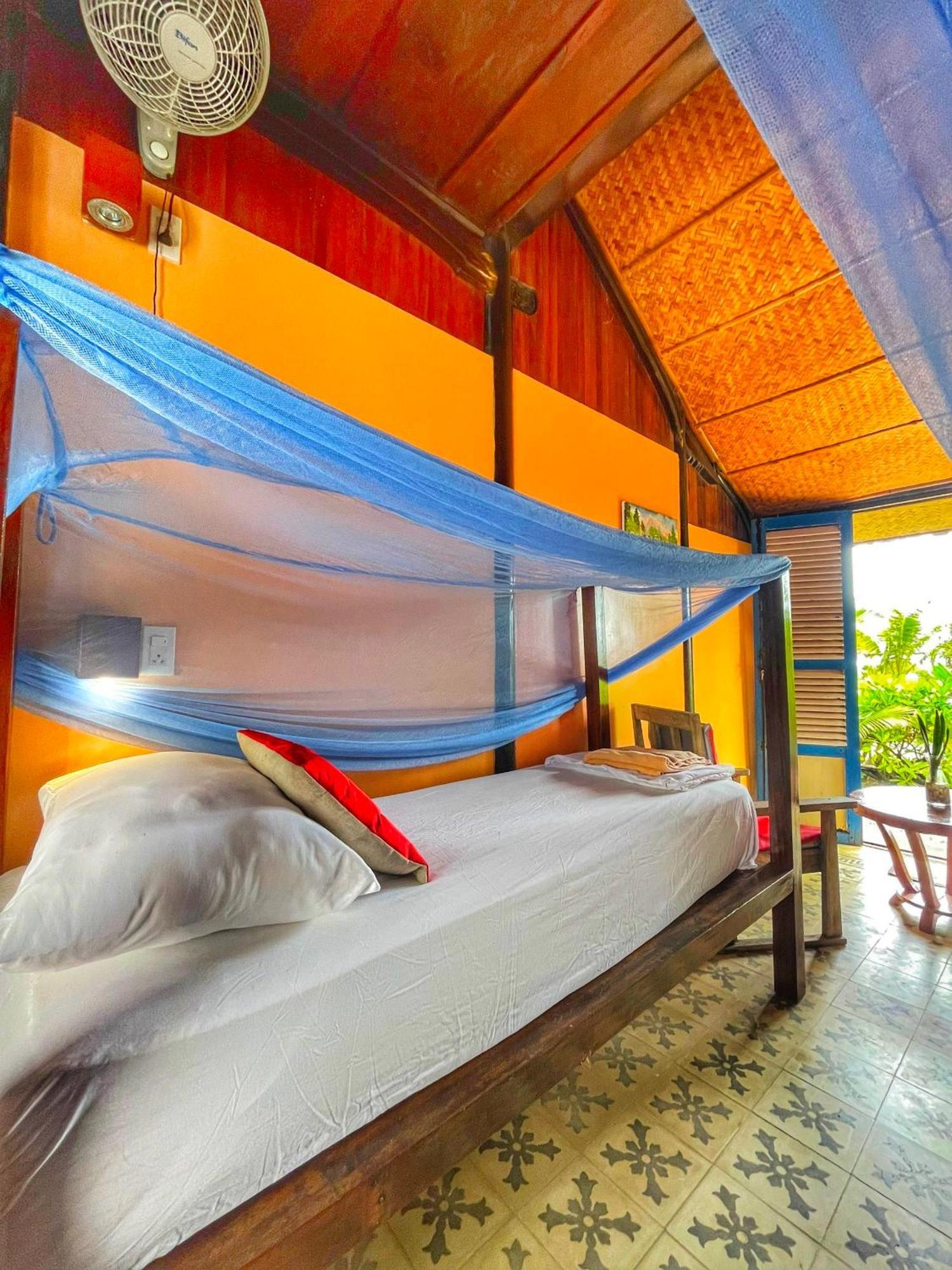 Beach Bar Hue Hostel Chambre photo